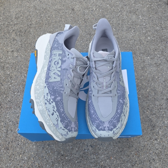 Hoka Shoes - HOKA One Speedgoat 6 Sneaker  Men Size 10D